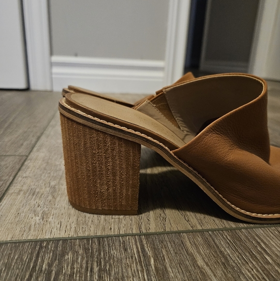 Chinese Laundry Tan Mule Size 9.5 - Picture 5 of 5